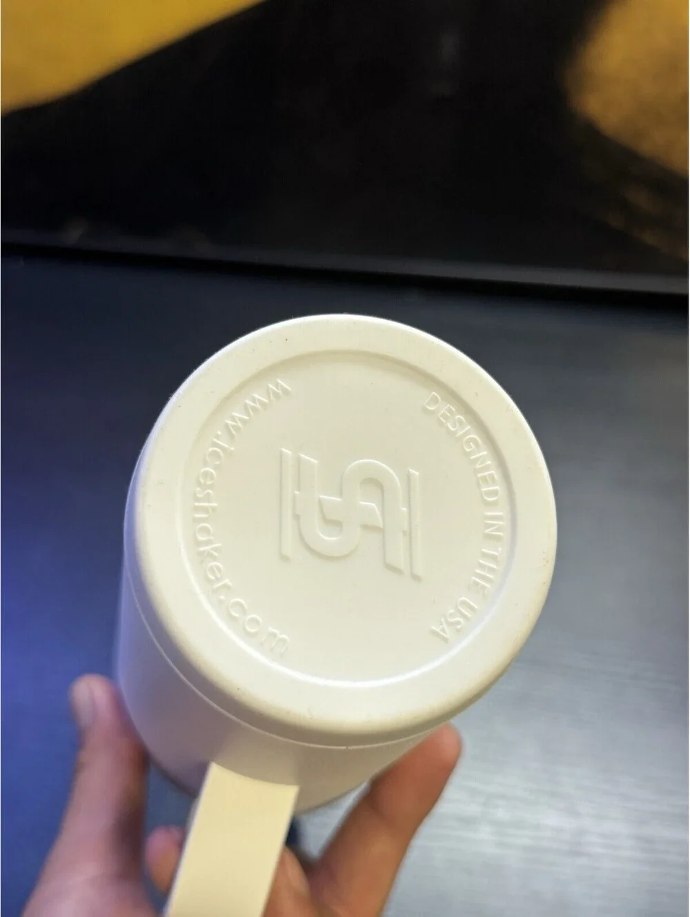 Ice Shaker 26oz Flex Handle Tumbler White Stainless Steel New w/ Tags